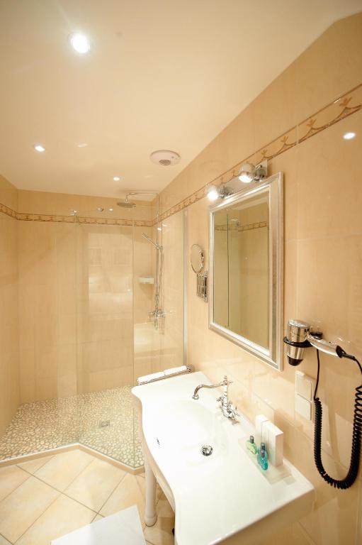 Temps D'Or Hotel Ansembourg Quarto foto